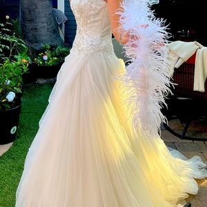 Wedding dress